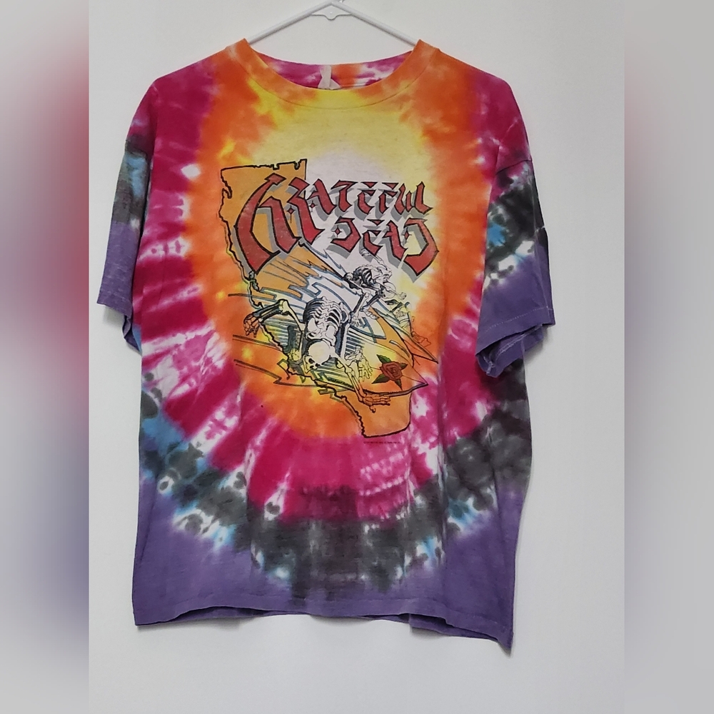 Grateful Dead Tie-Dye Short Sleeve Tee - Multicolor